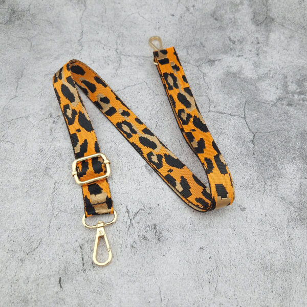 Handykette mit 2.5cm breiten Gurtband im Leo Animal Print